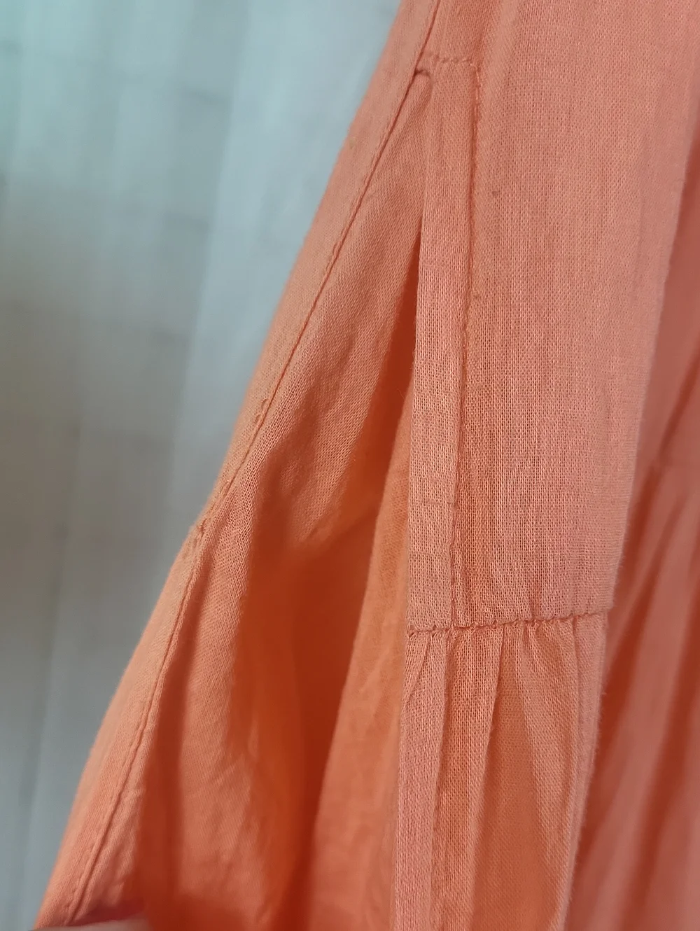 Sundance Coral Ruffled V-Neck Dress. Size M